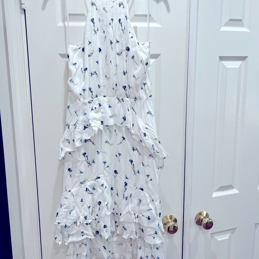 Joie Size 6 White and bluebell flower dress, never worn